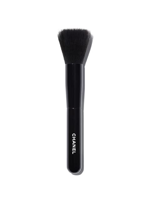 chanel les pinceaux de chanel foundation blending brush|Foundation Brushes .